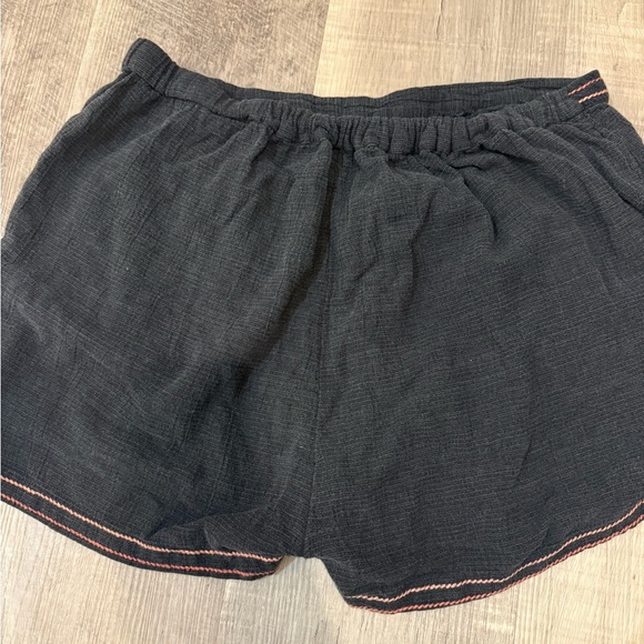 AE American Eagle Black Embroidered Pull-On Festival Shorts Medium - Picture 5 of 5